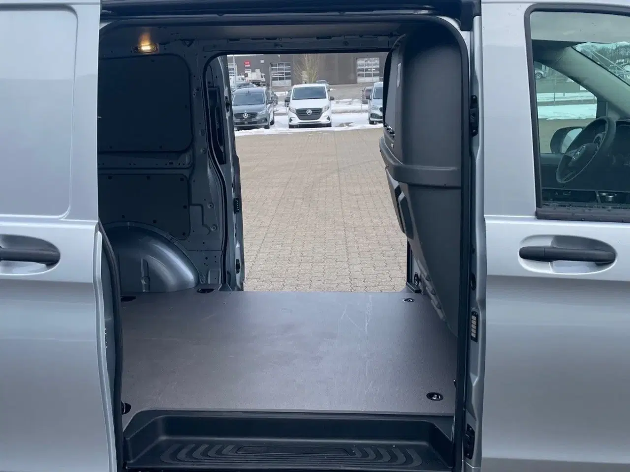 Billede 5 - Mercedes Vito 116 2,0 CDi A2 Kassevogn PRO RWD