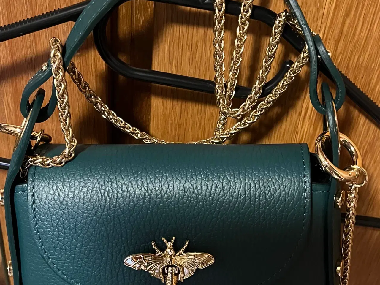 Billede 1 - Grøn “BI” taske, skind