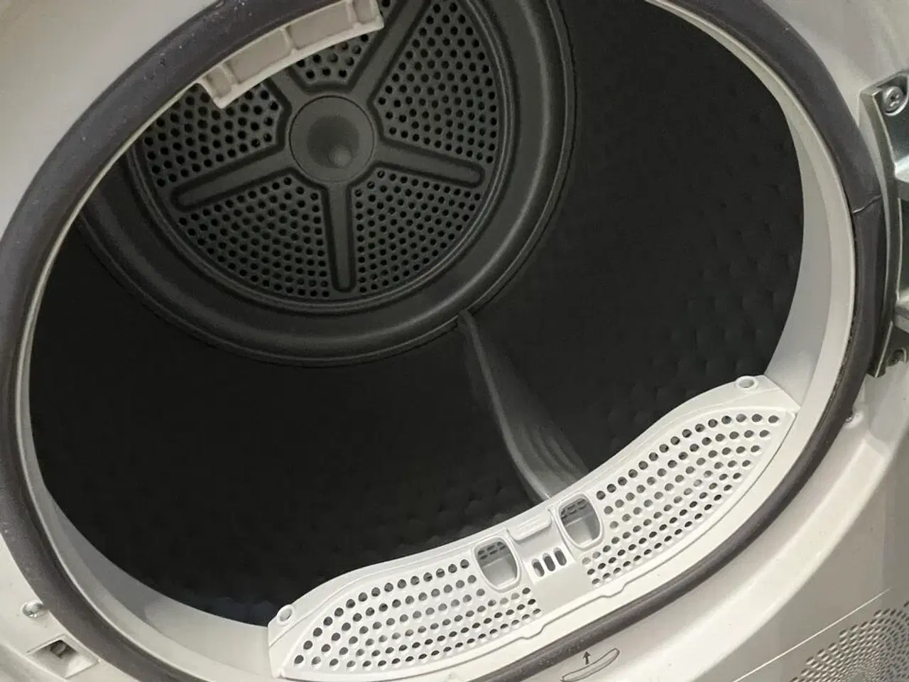 Billede 4 - Tørretumbler, brugt  ELVITA