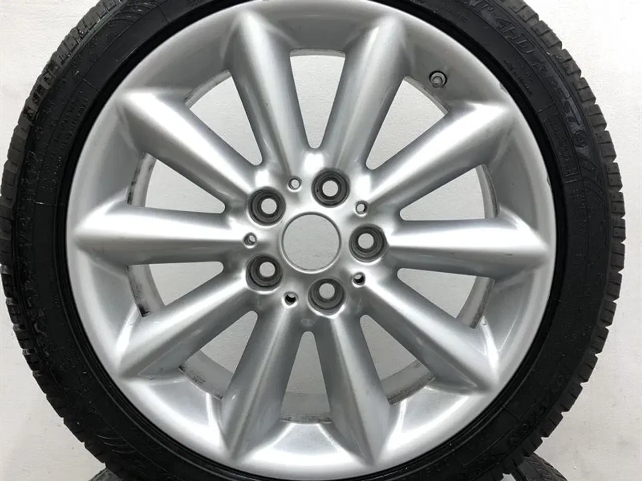 Billede 8 - 17" Org. BMW Alufælge med dæk "Vent Spoke 518" A62533 F45 SAT F46 MPV F54 F45 SAT LCI F46 MPV LCI F54LCI