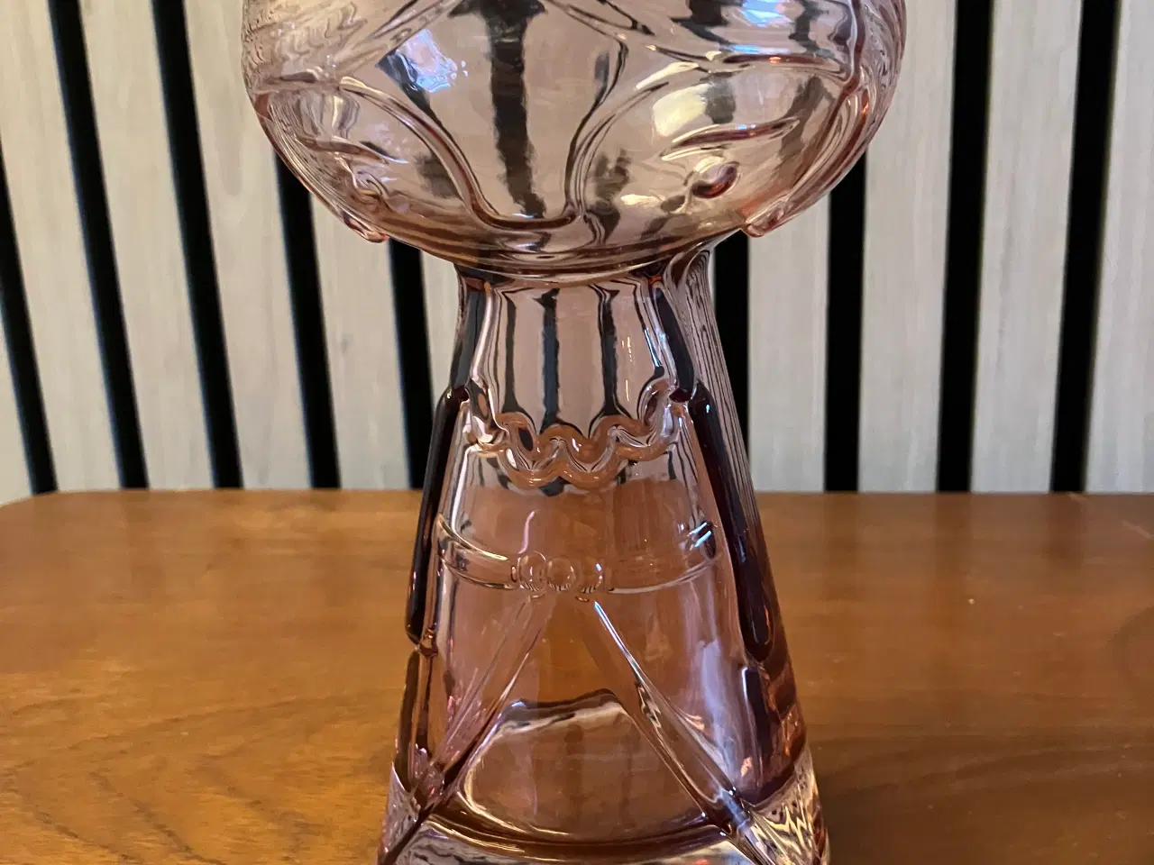 Billede 2 - Dekorativ glasvase fra Speedtsberg med ansigt.