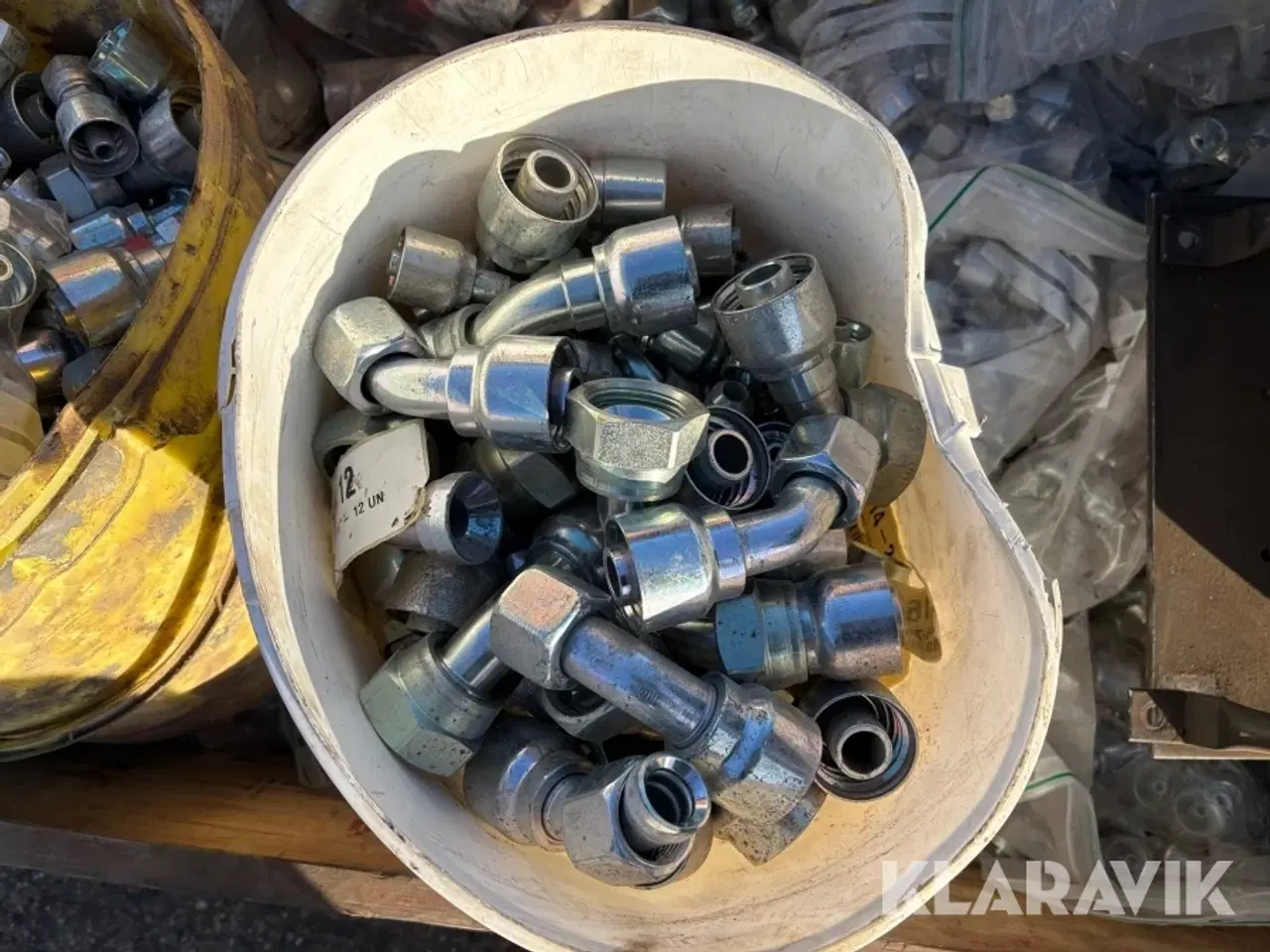 Billede 11 - Hydraulikpresser Parker 82C 061 med fittings & matriser