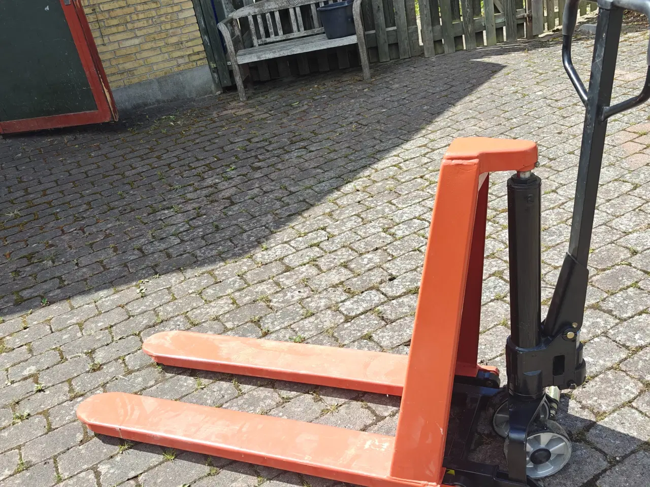 Billede 3 - palleløfter 1000 kg sælges