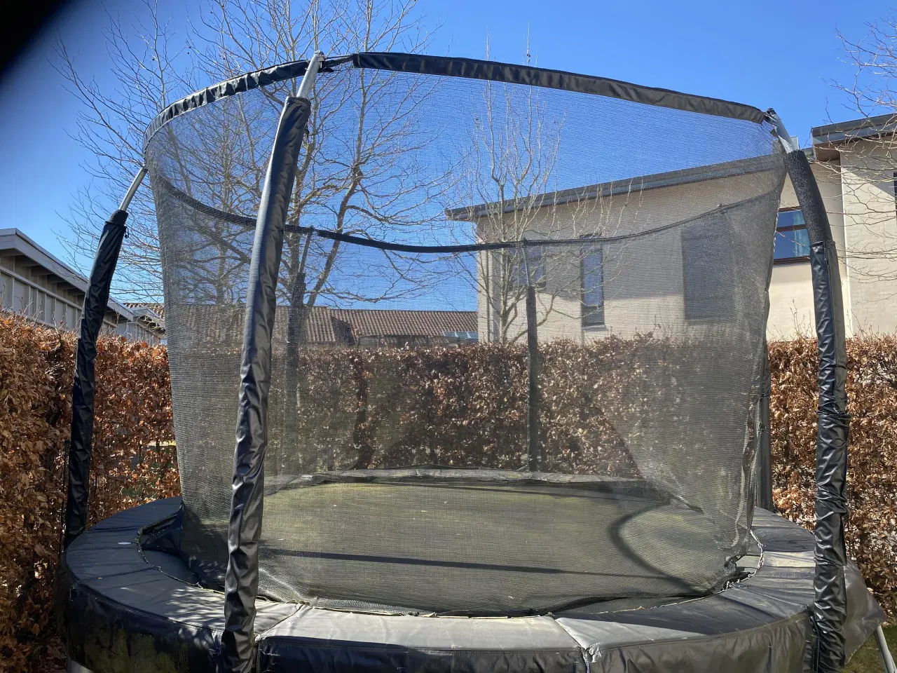 Billede 4 - Gratis trampolin