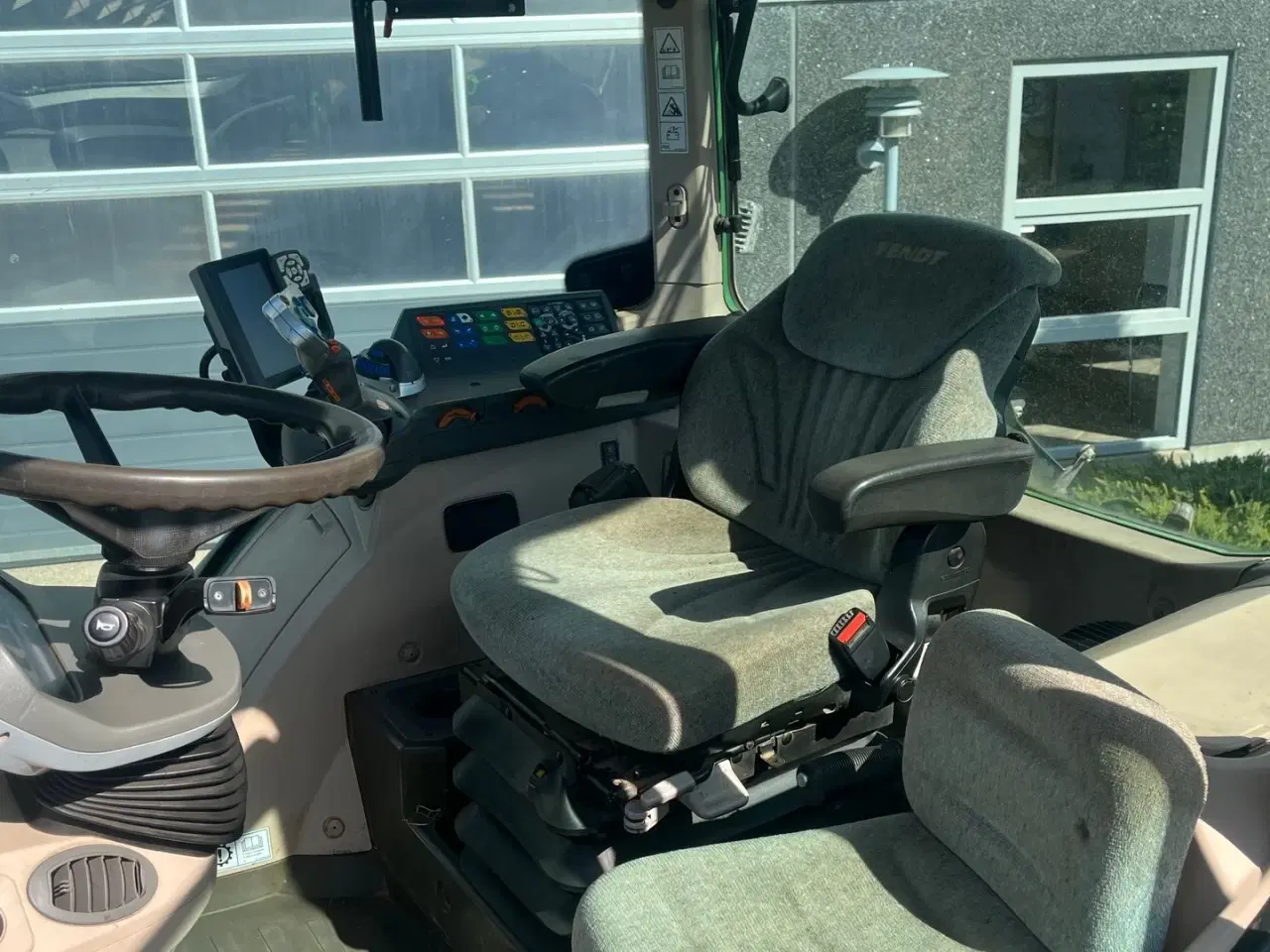 Billede 11 - Fendt 313 VARIO Med frontlift og frontlæsser