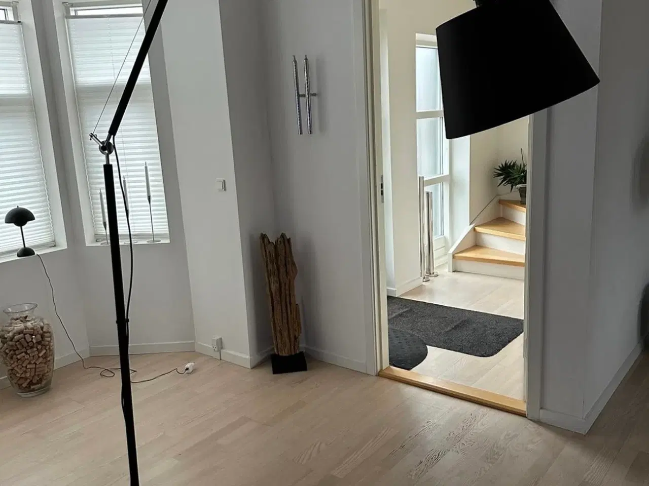 Billede 2 - Artemide Tolomeo Mega Gulvlampe Sort Ø 42