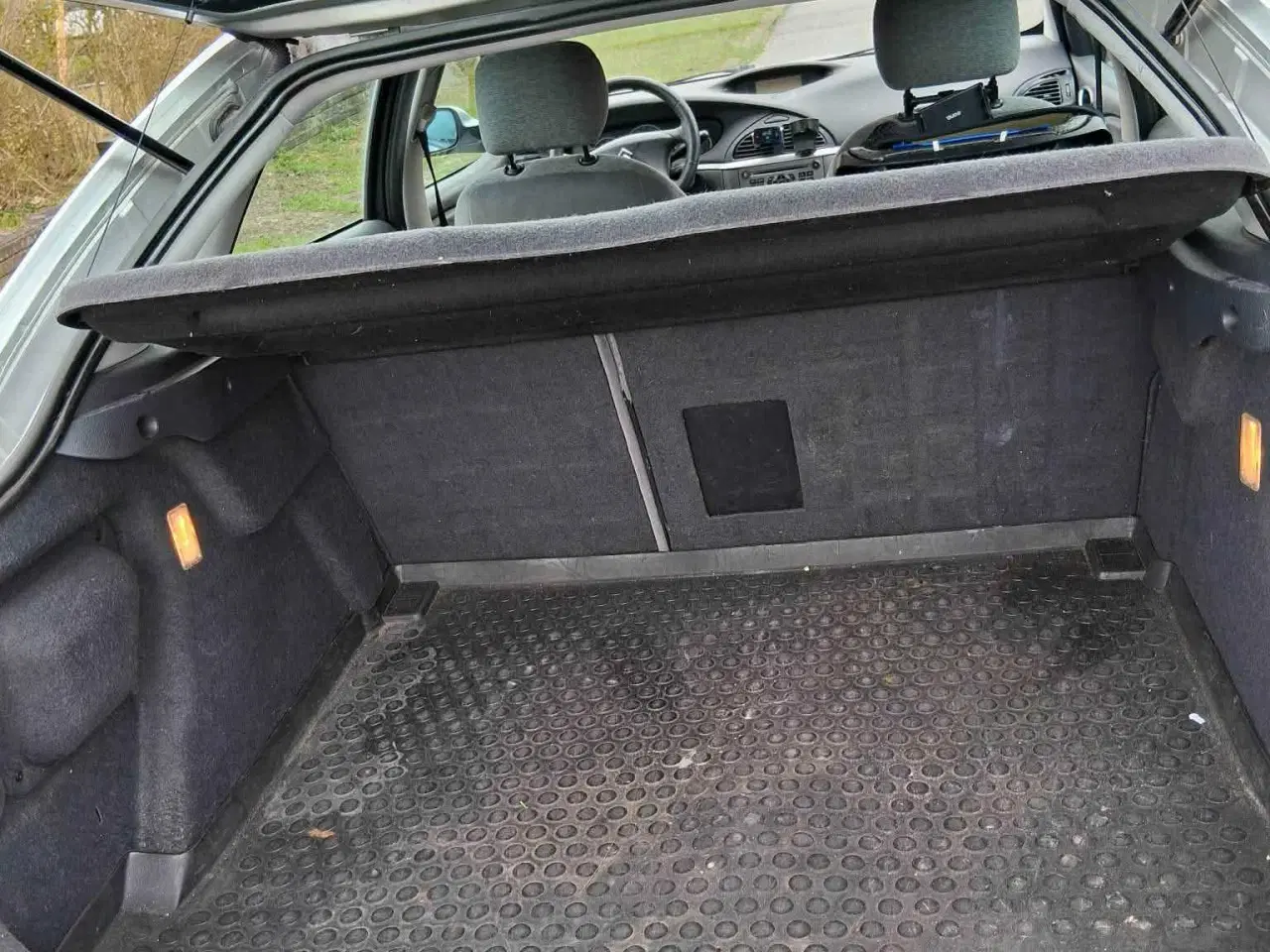 Billede 9 - super pris for God bil Med Plads !