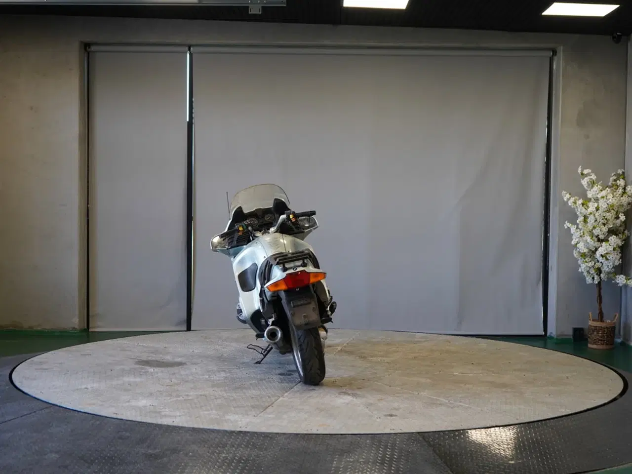 Billede 4 - BMW RT1100 – KLASSISK TOURING PÅ AUKTION