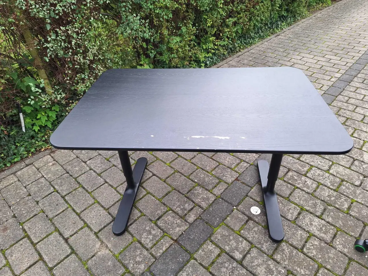 Billede 1 - Sort Bekant IKEA bord