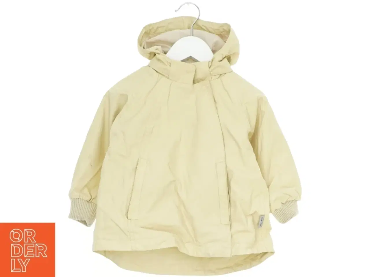 Billede 1 - Beige jakke med hætte fra Mini A Ture (str. 86)