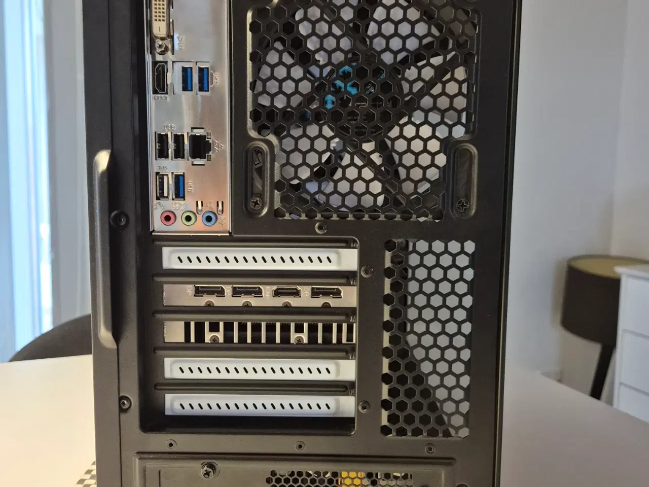 Billede 4 - Ryzen 5 RX 6600 Gaming PC Setup og Tilbehør