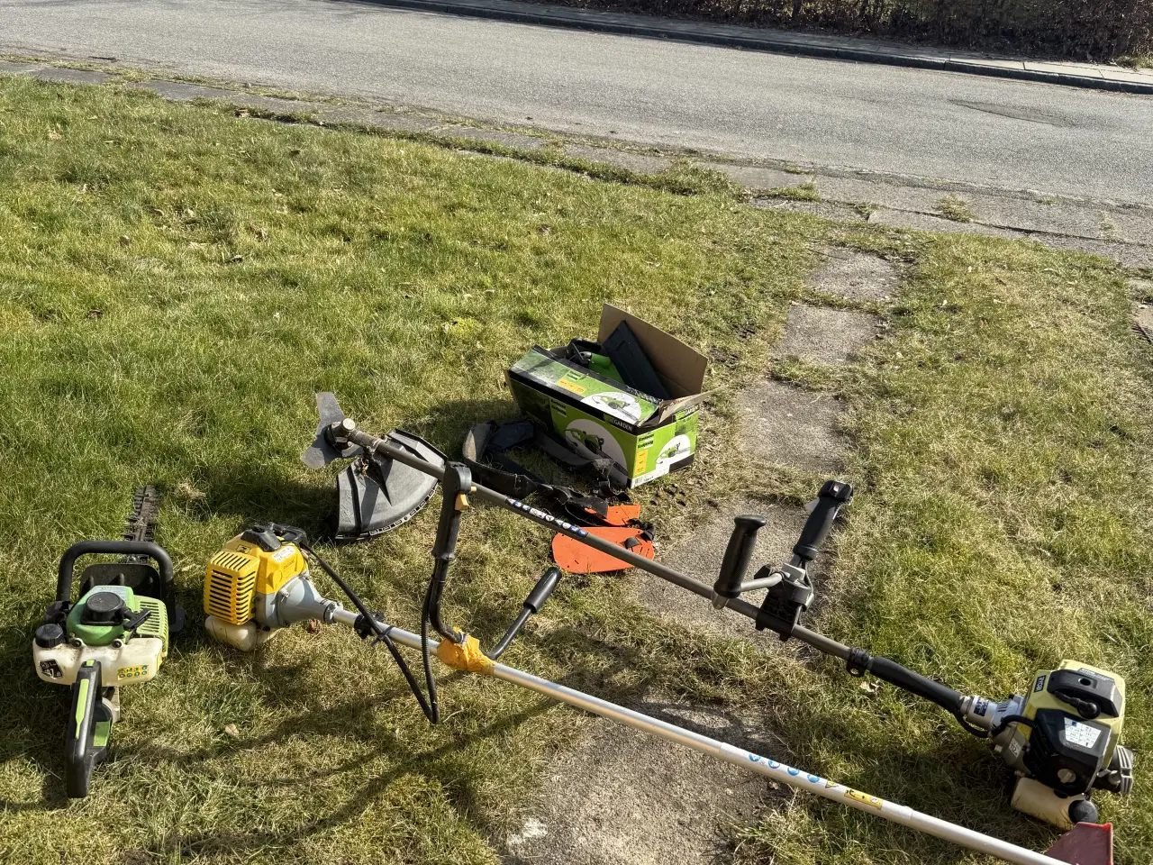 Billede 1 - Buskrydder, hækkeklipper, elkædesav