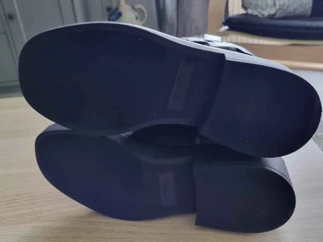 Billede 5 - Bershka sorte biker støvler stonewash look