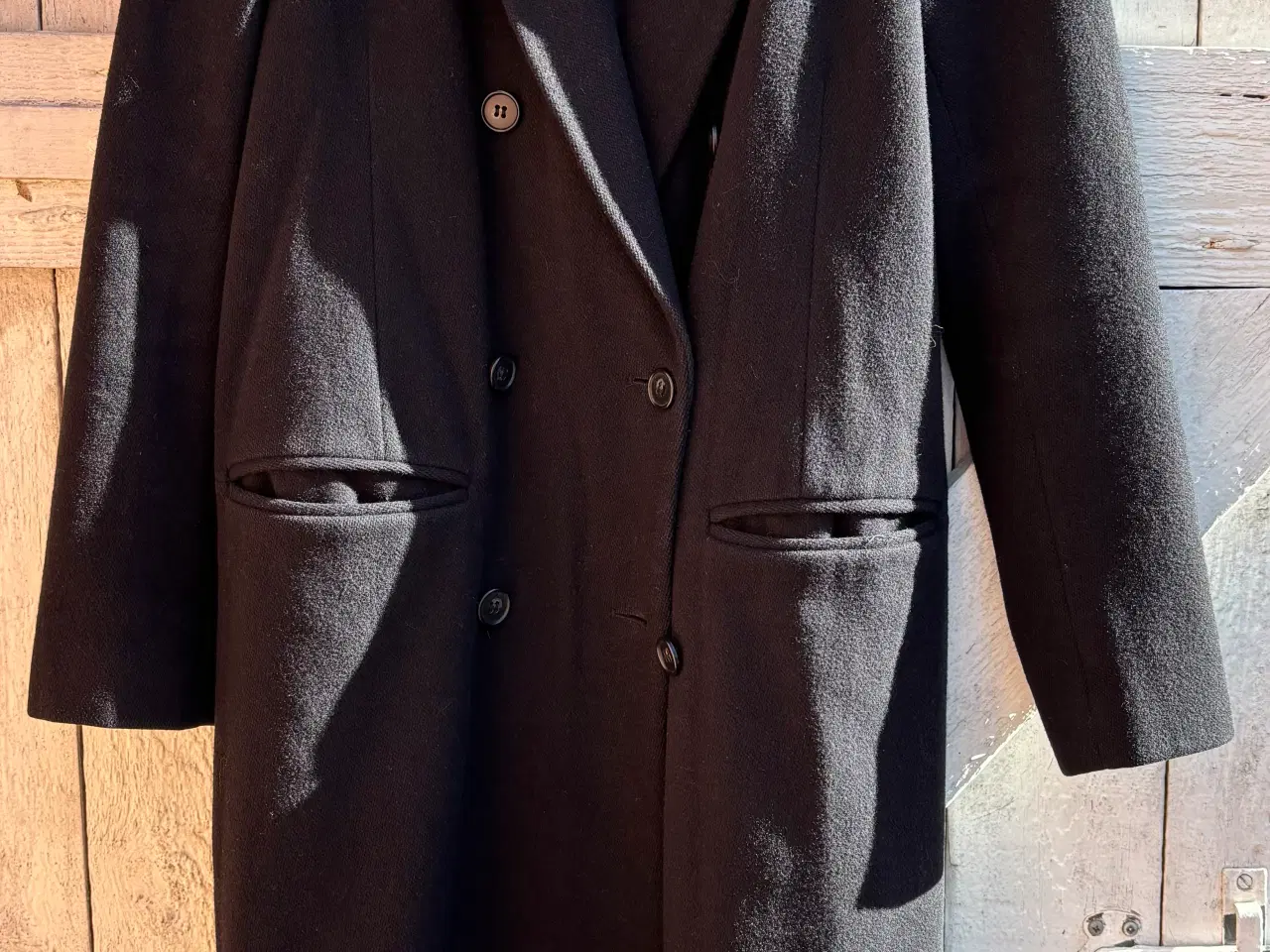 Billede 1 - Damejakke, ren uld