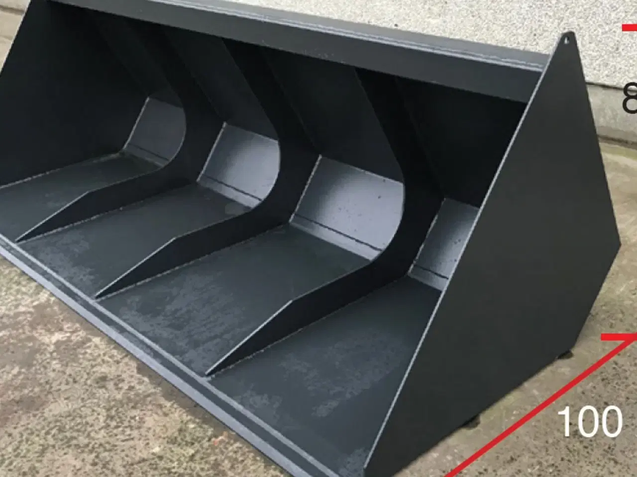 Billede 2 - - - - Kornskovl og Sneskovle Bredde 1,2m-2,5m Volumen 0,3m3-0,63m3