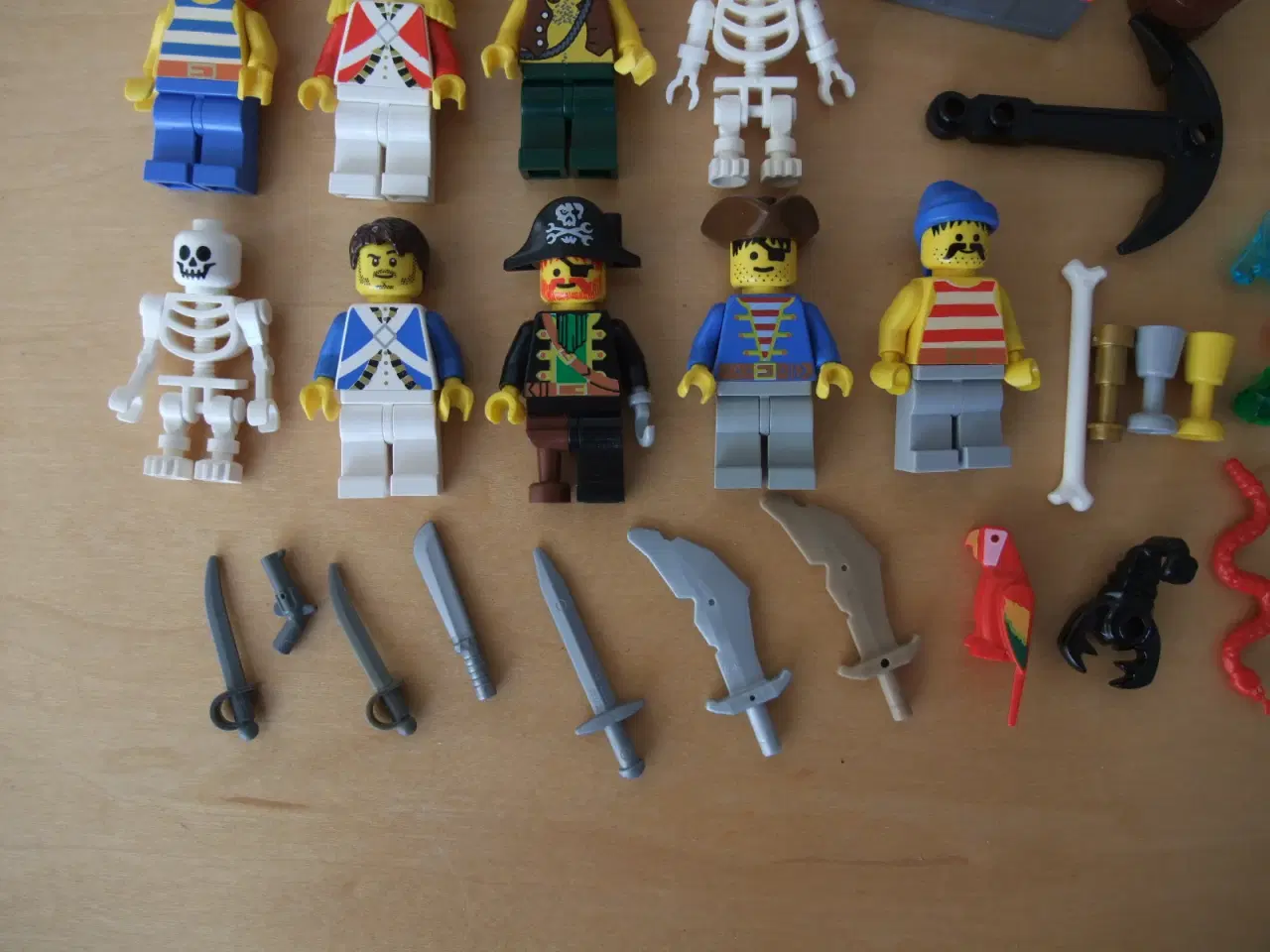 Billede 3 - Lego Pirates Figurer 