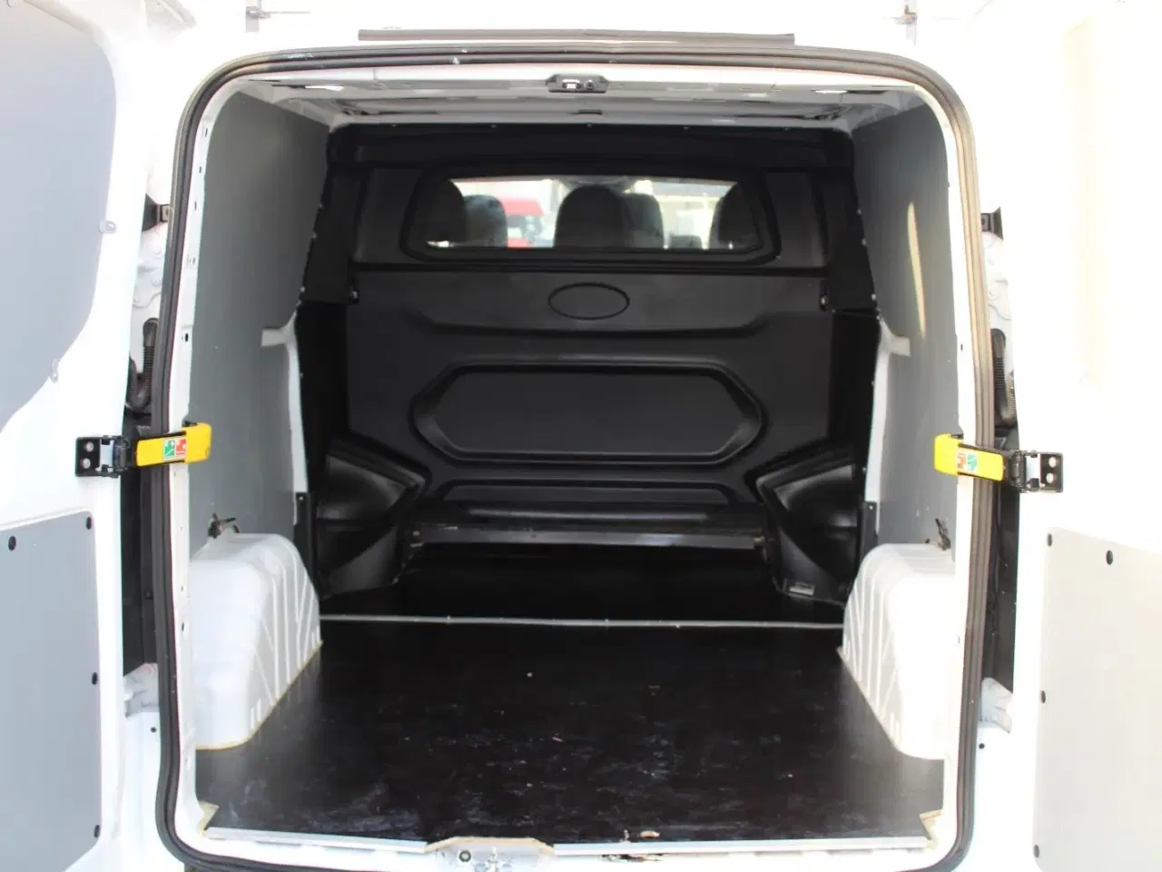 Billede 12 - Ford Transit Custom 300L 2,0 TDCi 130 Trend Mandskabsvogn