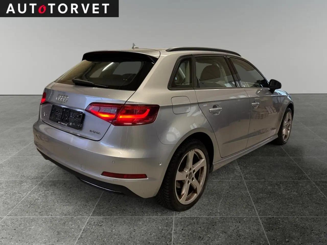 Billede 3 - Audi A3 1,4 e-tron Ambiente Sportback S-tr.