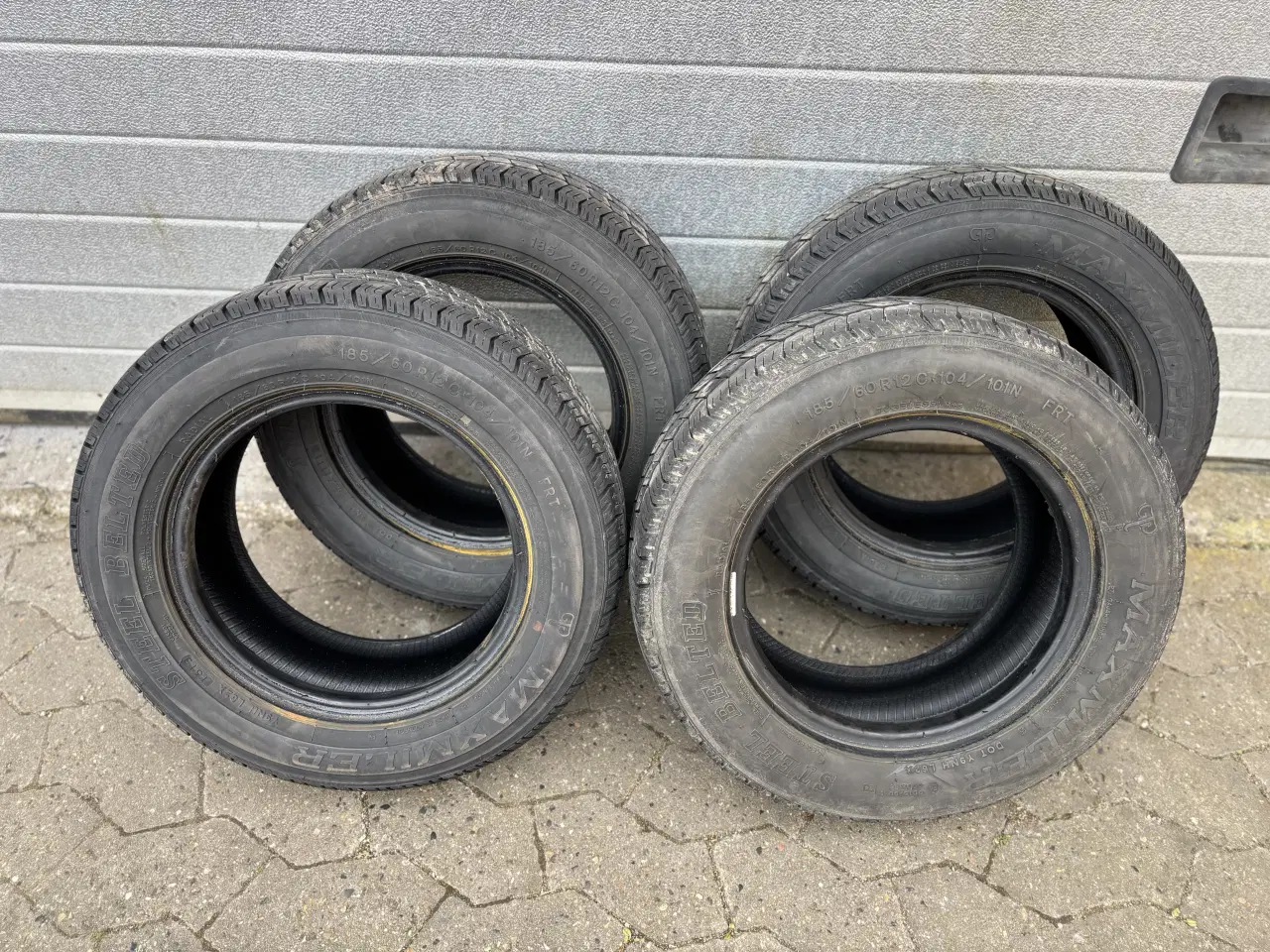 Billede 2 - Trailer dæk 4 stk 185/60R12