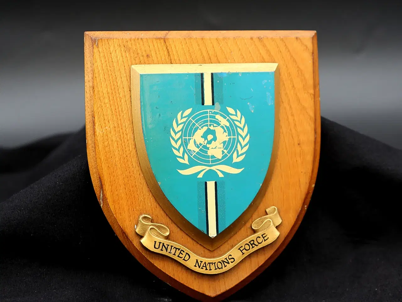 Billede 1 - United Nations Force våbenskjold – Made in GB
