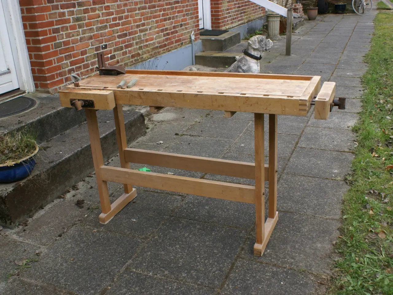 Billede 2 - Høvlebænk i bøgetræ, længde 125 cm. bredde 45 cm. 