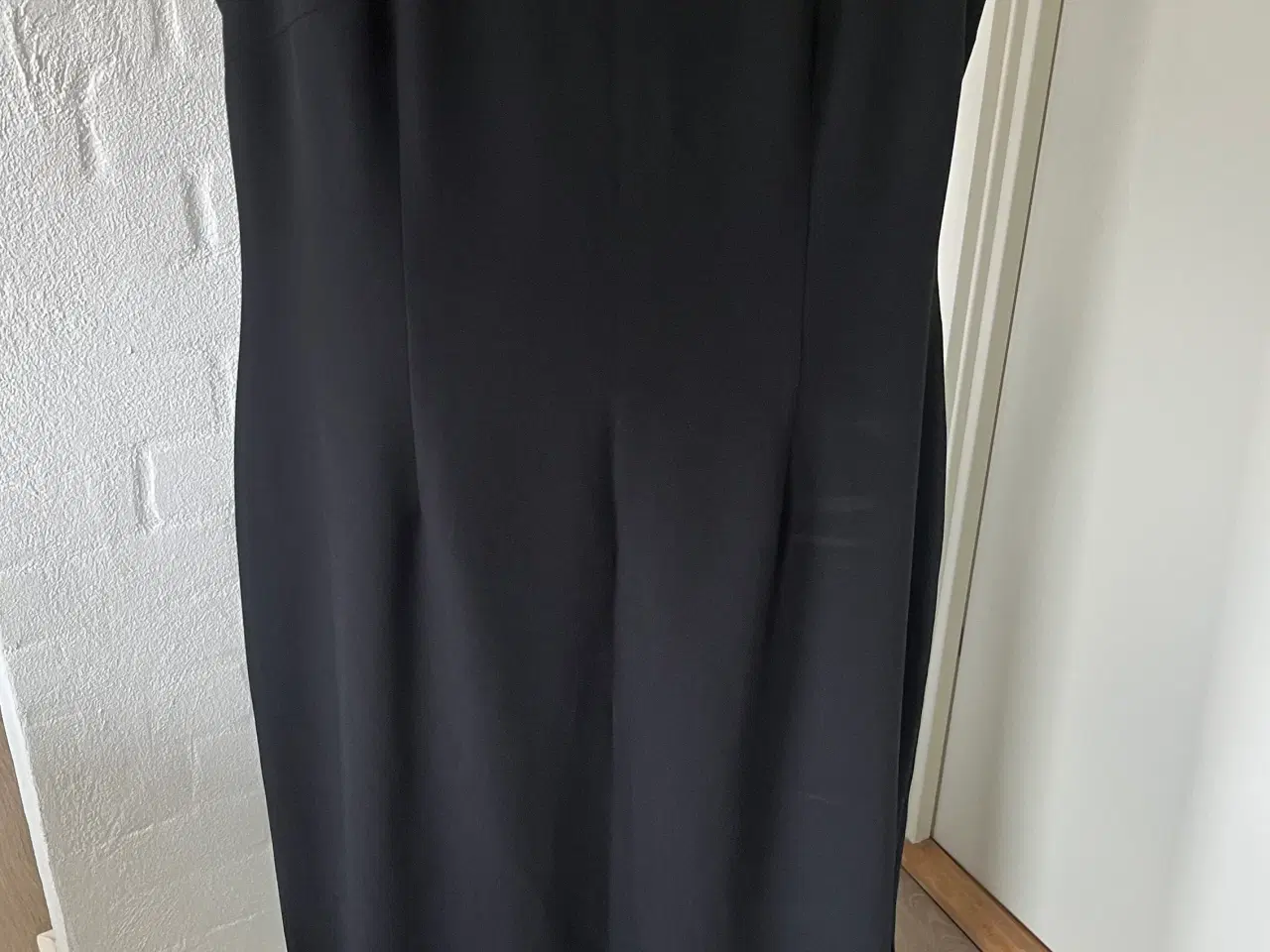 Billede 1 - Kjoler fra Merrytime str. 40