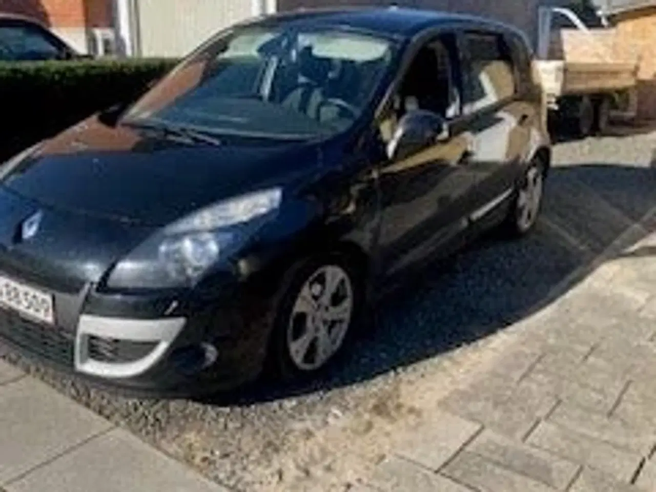 Billede 1 - Renault Scenic III 2,0 dCi 150 Dynamique aut.