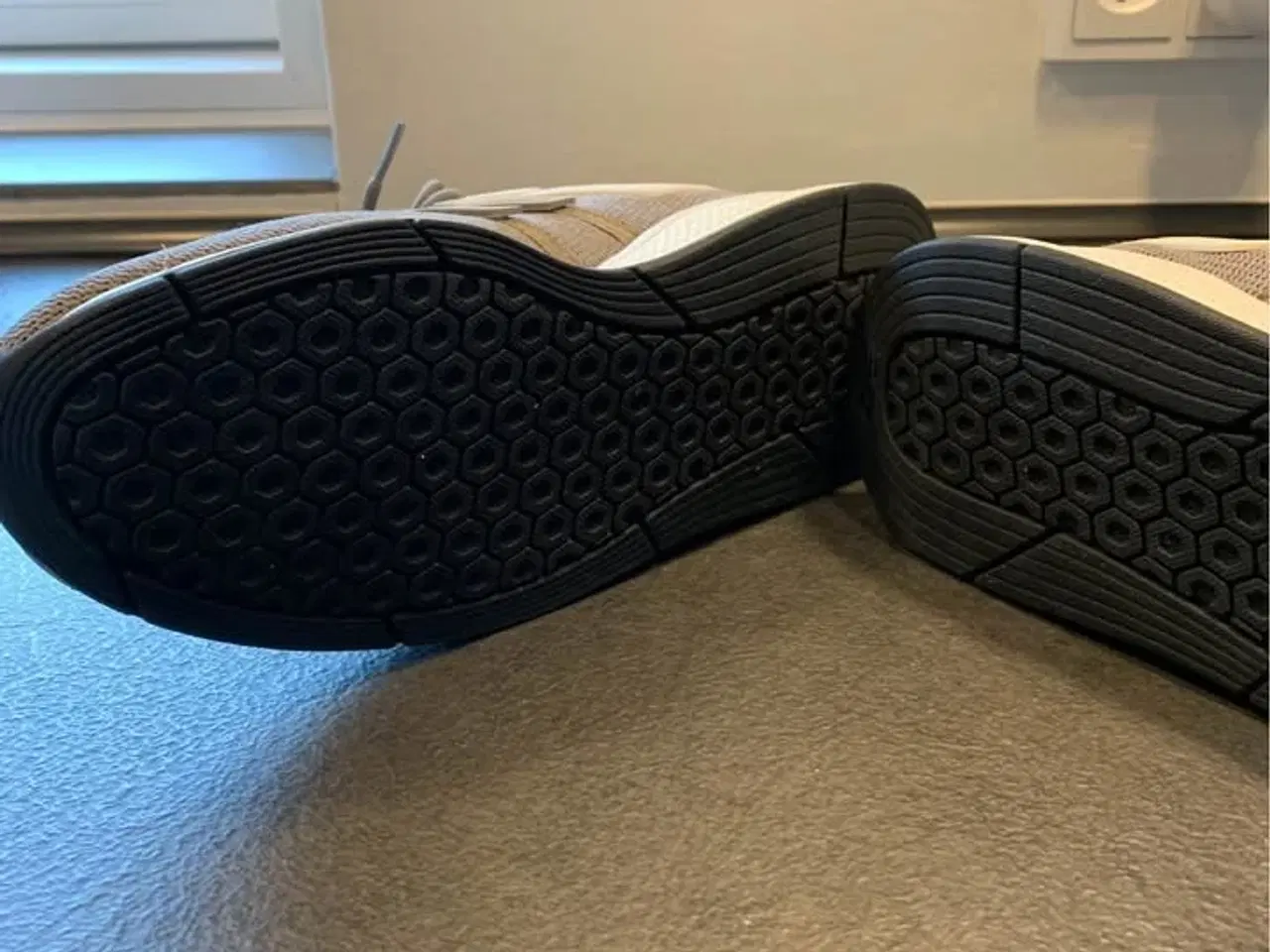 Billede 3 - NB Sneakers str. 39 - nye