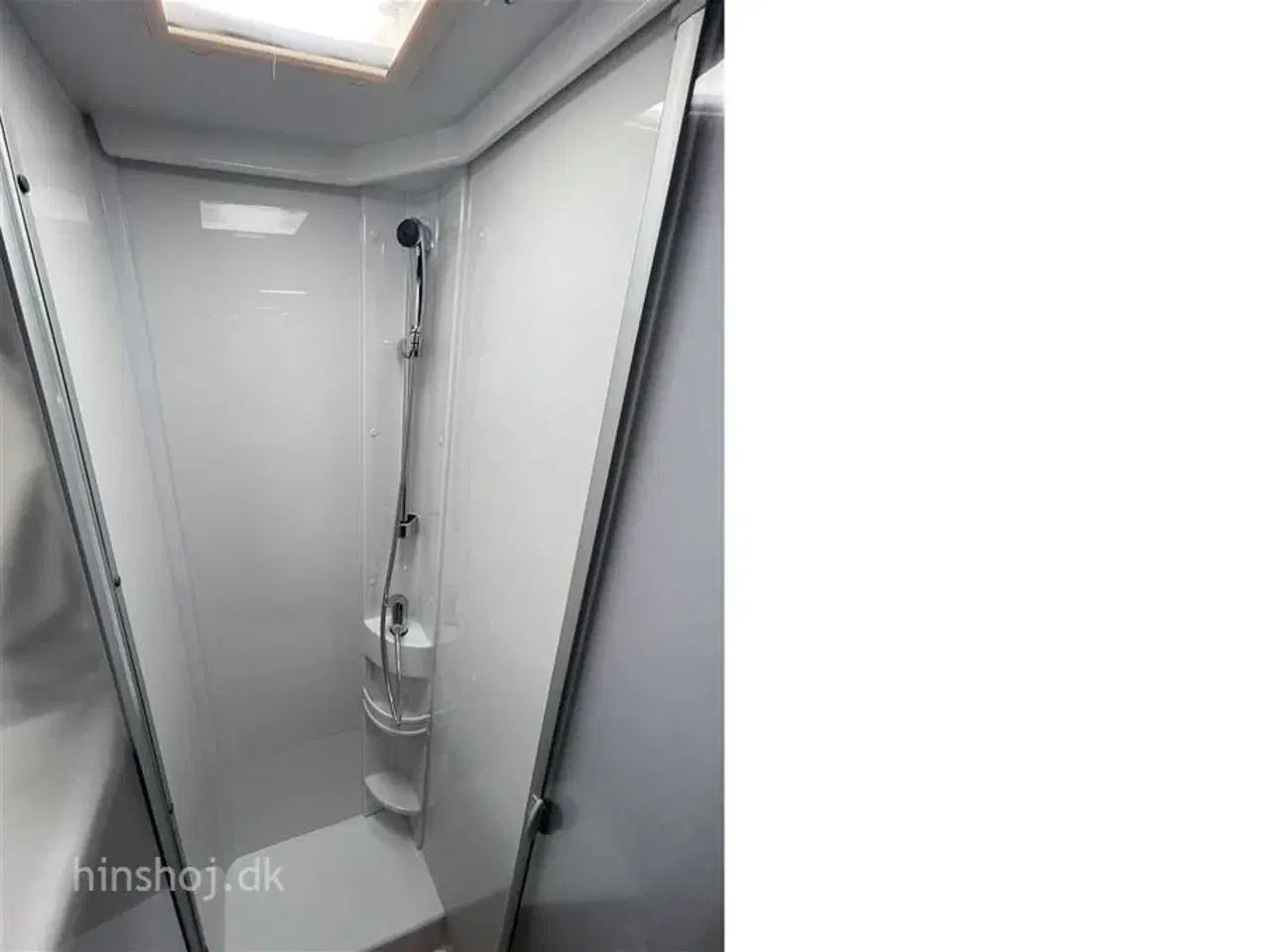 Billede 7 - 2024 - Etrusco T 7.3 SF Complete Sel.   Etrusco By Hymer – Luksus og Funktionalitet i Perfekt Harmoni fra Hinshøj Caravan