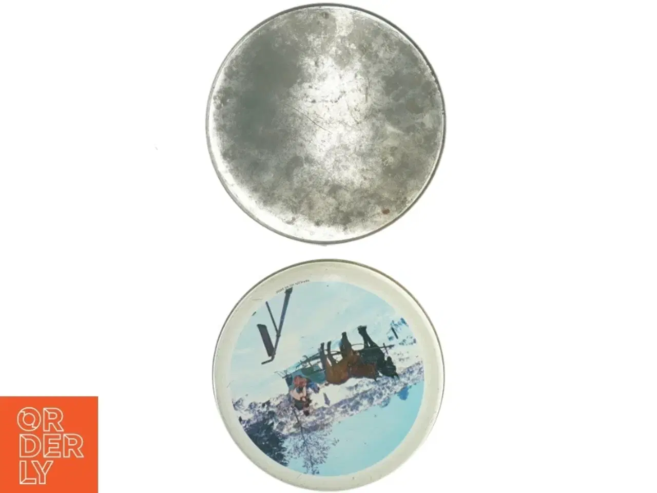Billede 5 - Metal kagedåse med heste, kane i vintermotiv (str. Diameter, 22 cm h 8 cm)