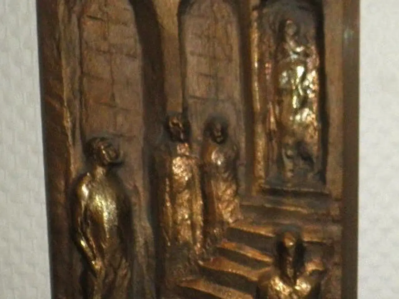 Billede 1 - Relief i patineret bronze af Jytte Thompson