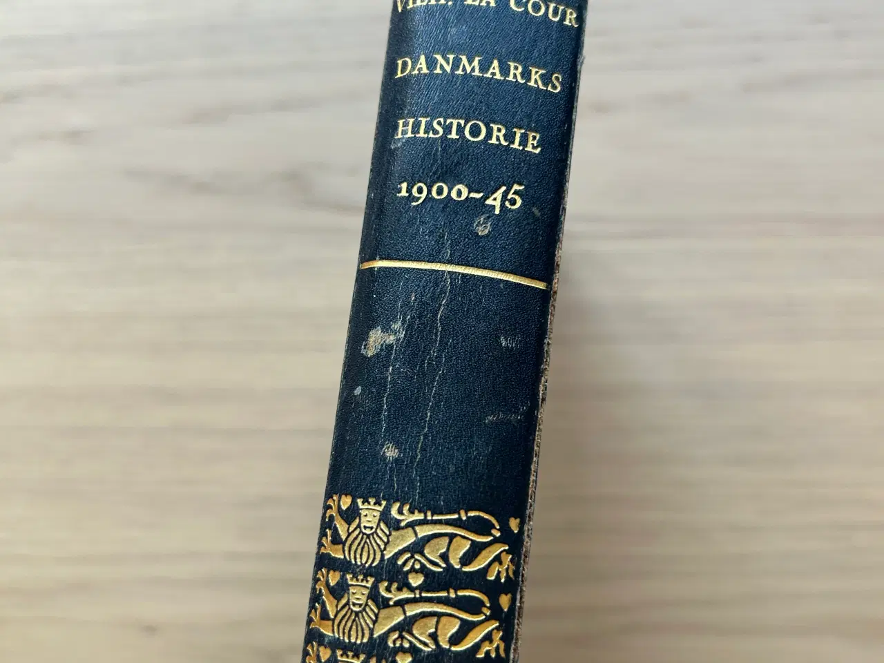 Billede 5 - 📚 Til Salg – Danmarks Historie (1900–1945) af Vil