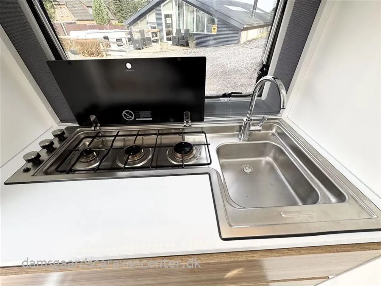 Billede 9 - 2019 - Adria Altea 362 LH 4 Four   Enkeltsenge-Lamel-Gulvtemp.-Mover-Telt