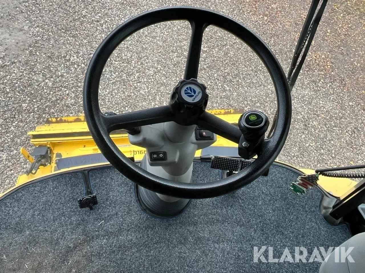 Billede 9 - Mejetærsker New Holland CX880 med skærebord