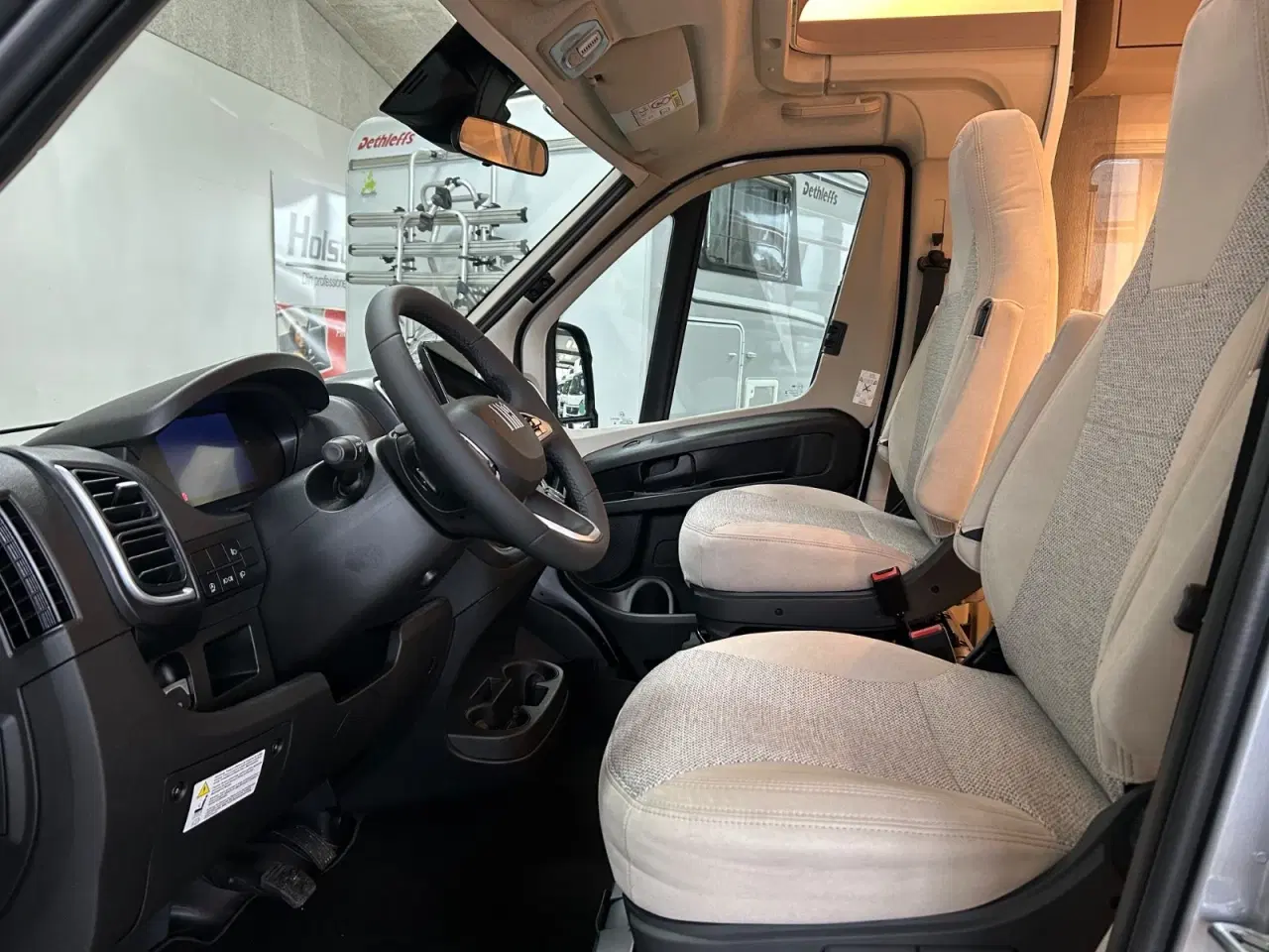 Billede 6 - Carado T457 PRO+ 2,2 JTD 140 aut.