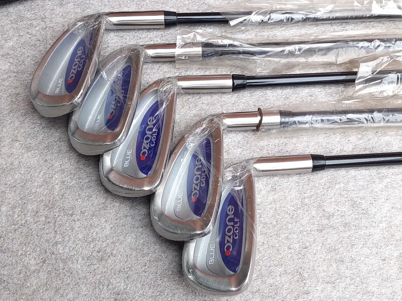 Billede 3 -  10 stk Køller og jern. Heraf 5 køller og 5 jern