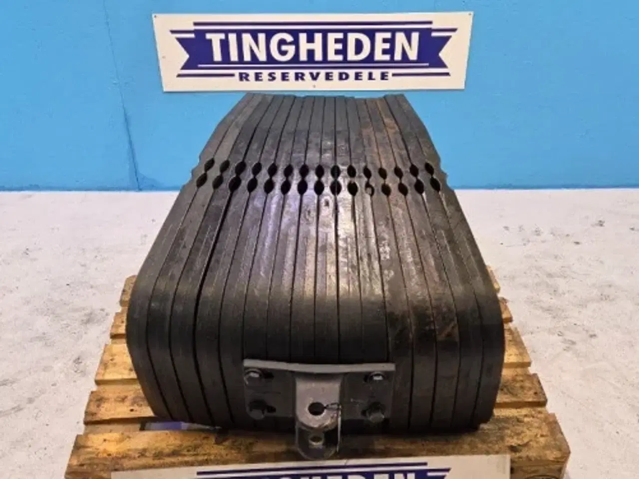 Billede 14 - New Holland T8 Frontvægt Kit 719665006