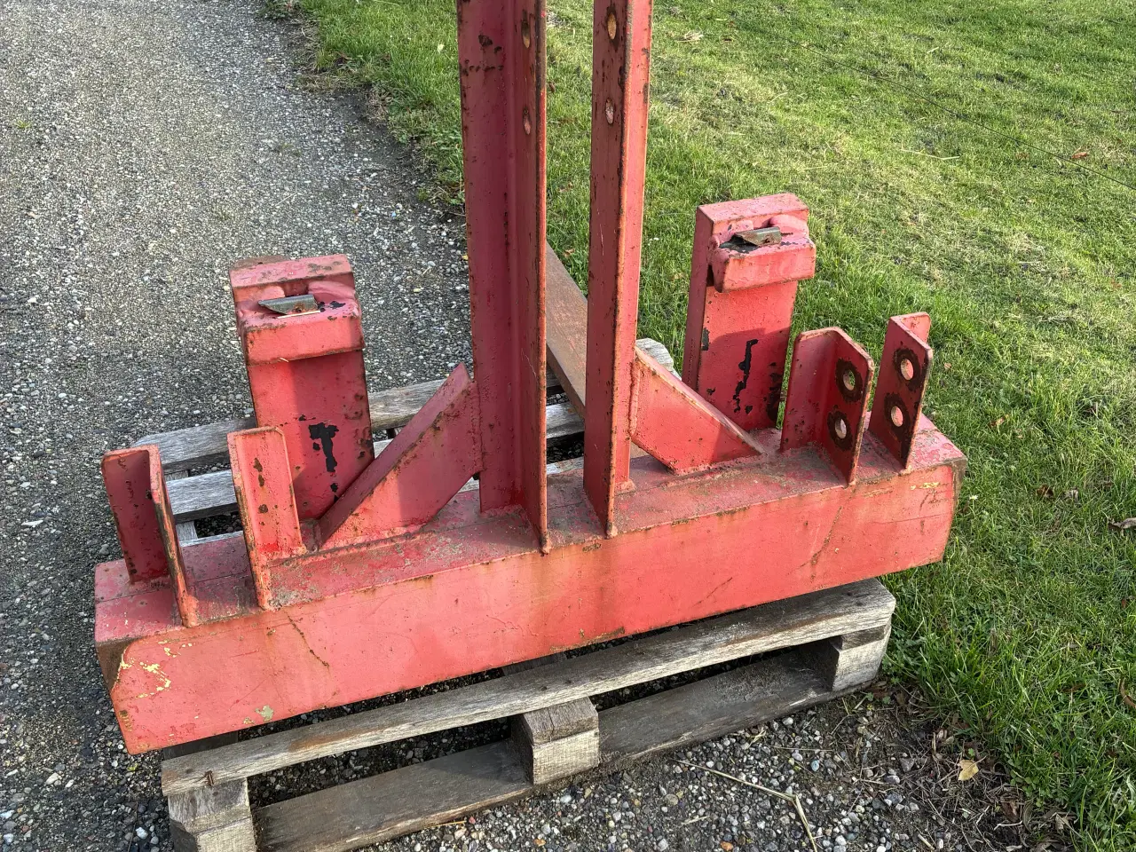 Billede 2 - Pallegafler til traktor