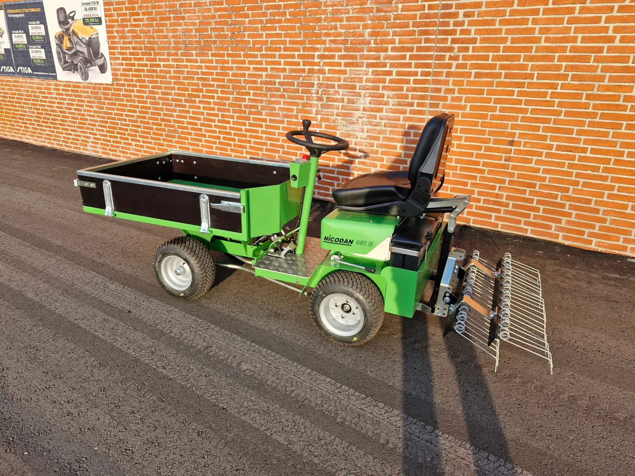 Billede 2 - Nicodan Kirkegårdstruck - Minilaster
