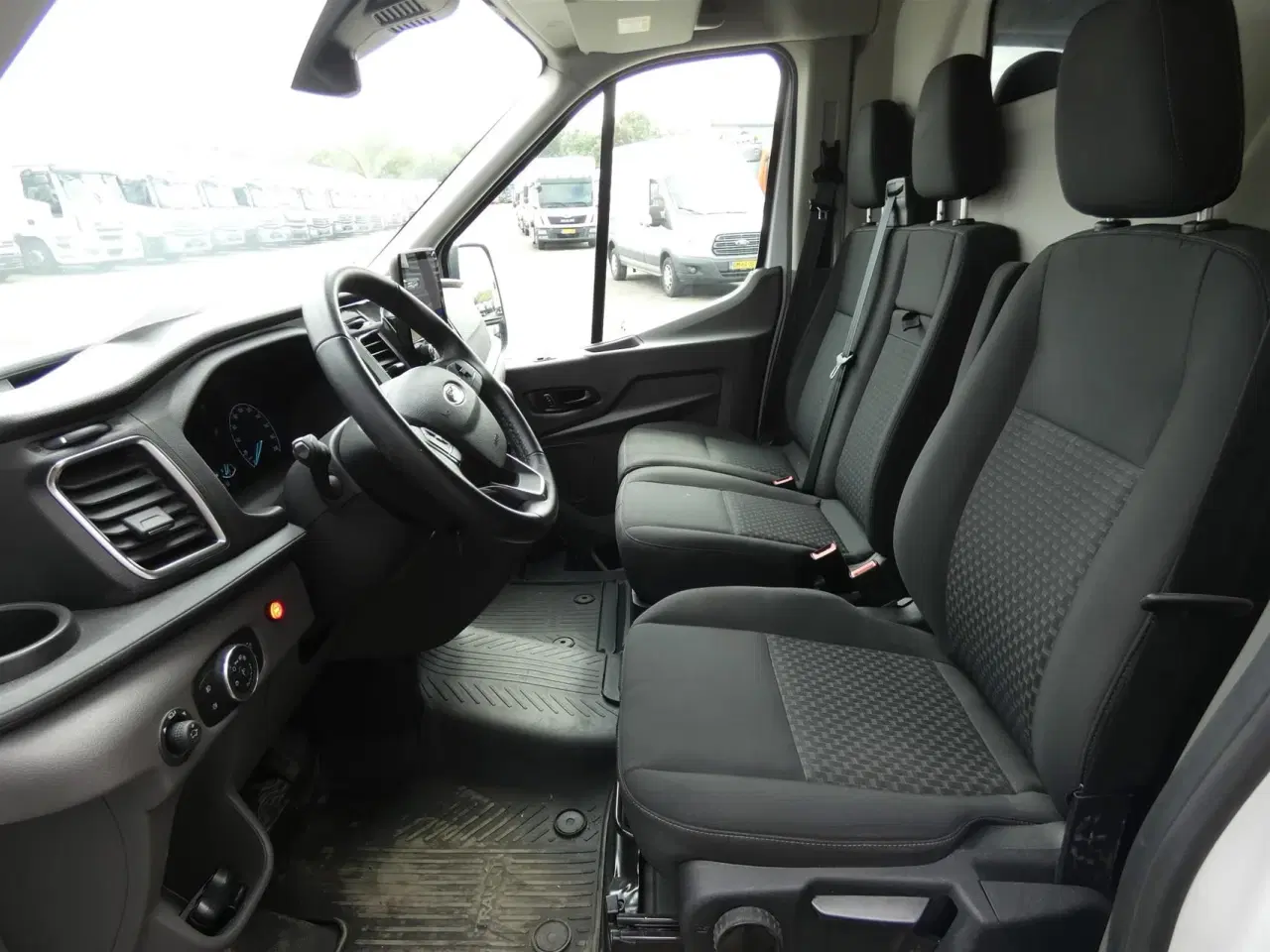 Billede 9 - Ford Transit 350 L3H2 2,0 TDCI HDT Limited RWD 170HK Van 10g Aut.