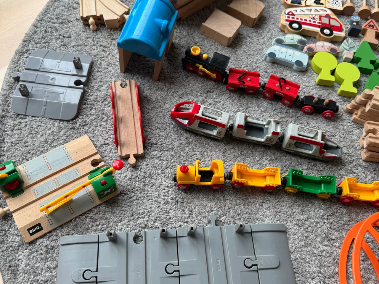 Billede 3 - Brio og ikea tog og skinner