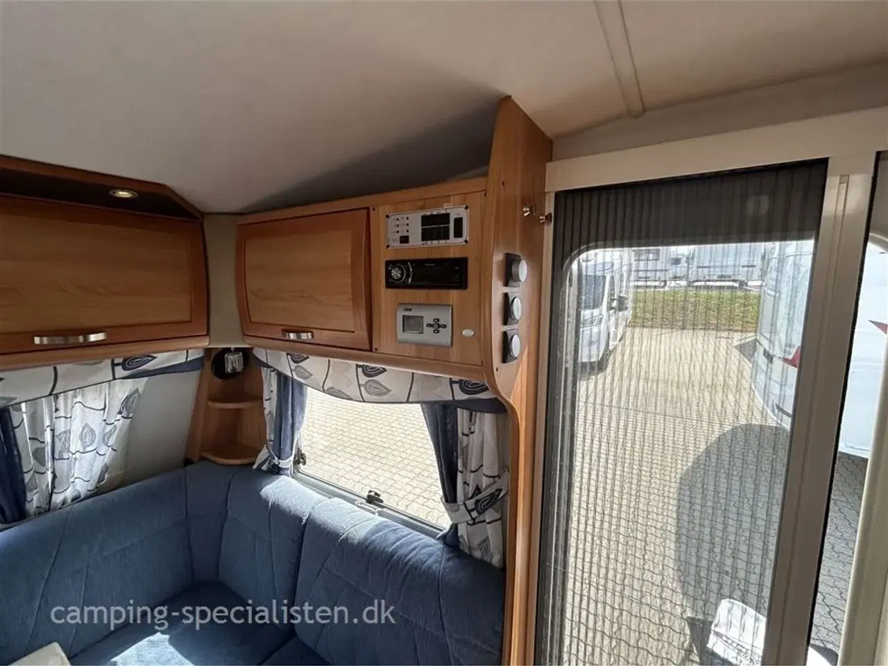 Billede 7 - 2009 - Polar CTH 520   Polar 520 CTH model 2009 kan nu ses Hos Camping-Specialisten.