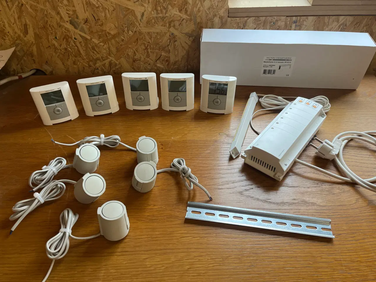 Billede 1 - Gulvvarme styring MEGATHERM