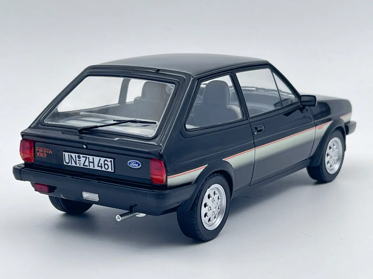 Billede 4 - 1981 Ford Fiesta XR2 Mk 1 - 1:18  Super flot model