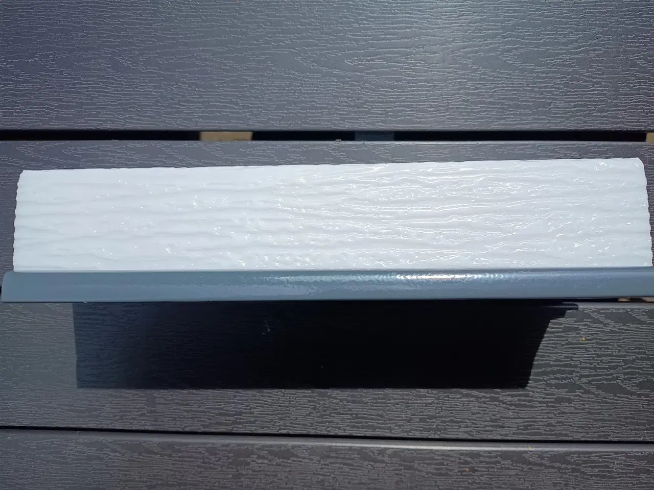 Billede 1 - Lampe til campingvogn 220 og 12 volt inkl. pære