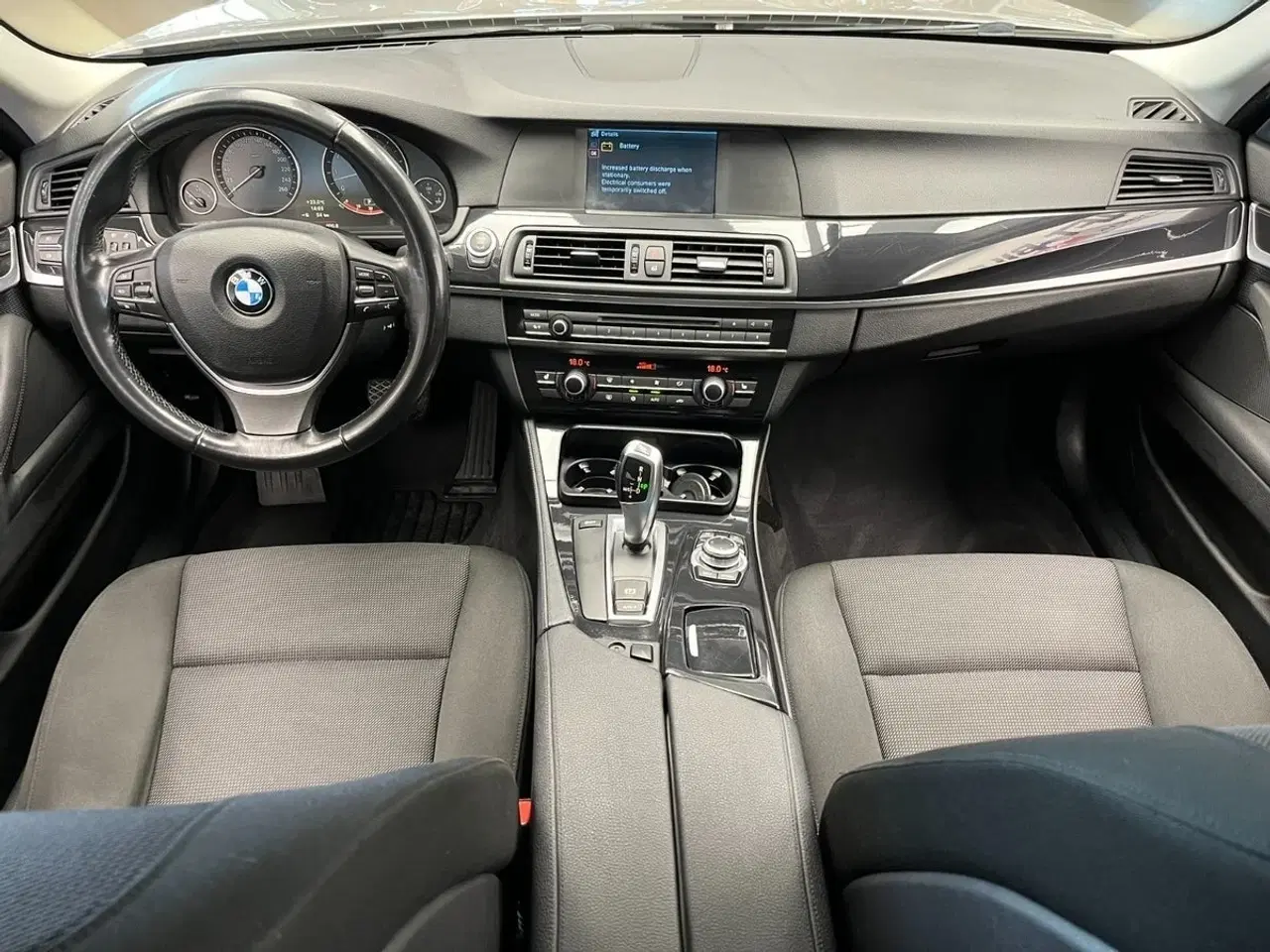 Billede 9 - BMW 523i 3,0 Touring aut.