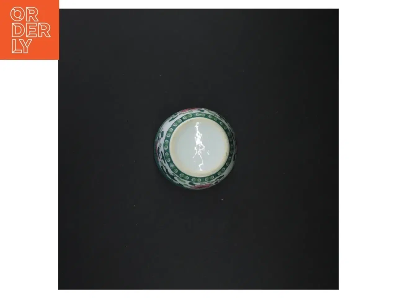Billede 3 - Kinesisk porcelænskrukke (str. 8 x 10 cm)
