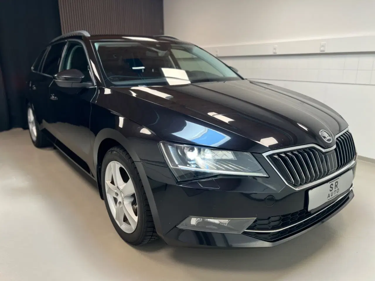 Billede 2 - Skoda Superb 2,0 TDi 150 Style Combi DSG