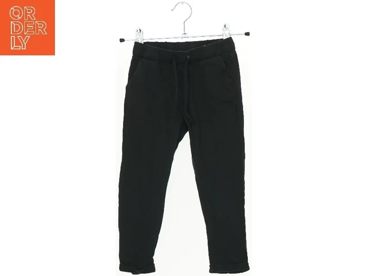 Billede 1 - Sort sweatpants til børn fra H&M (str. 104)