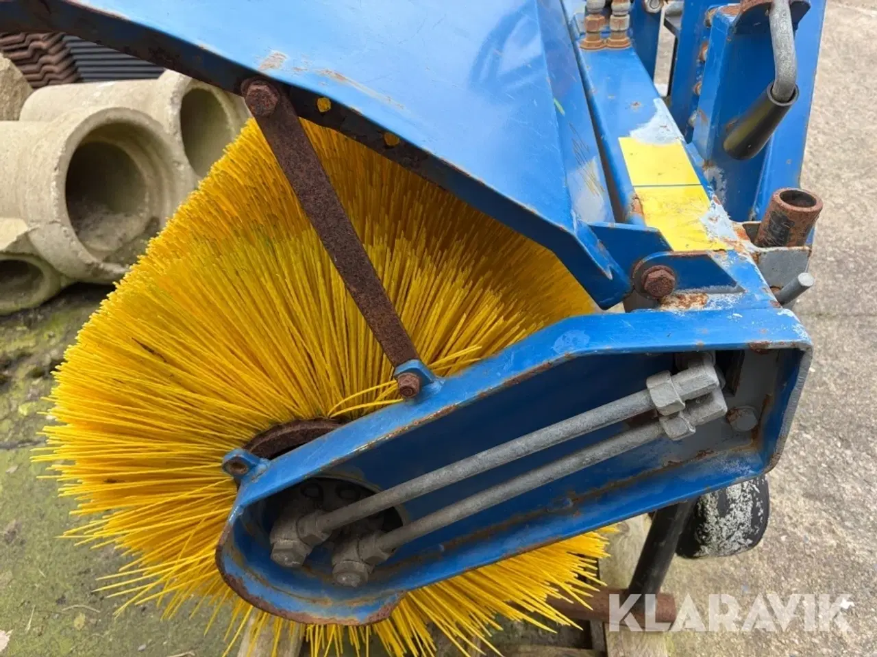 Billede 4 - Nesbo fejekost